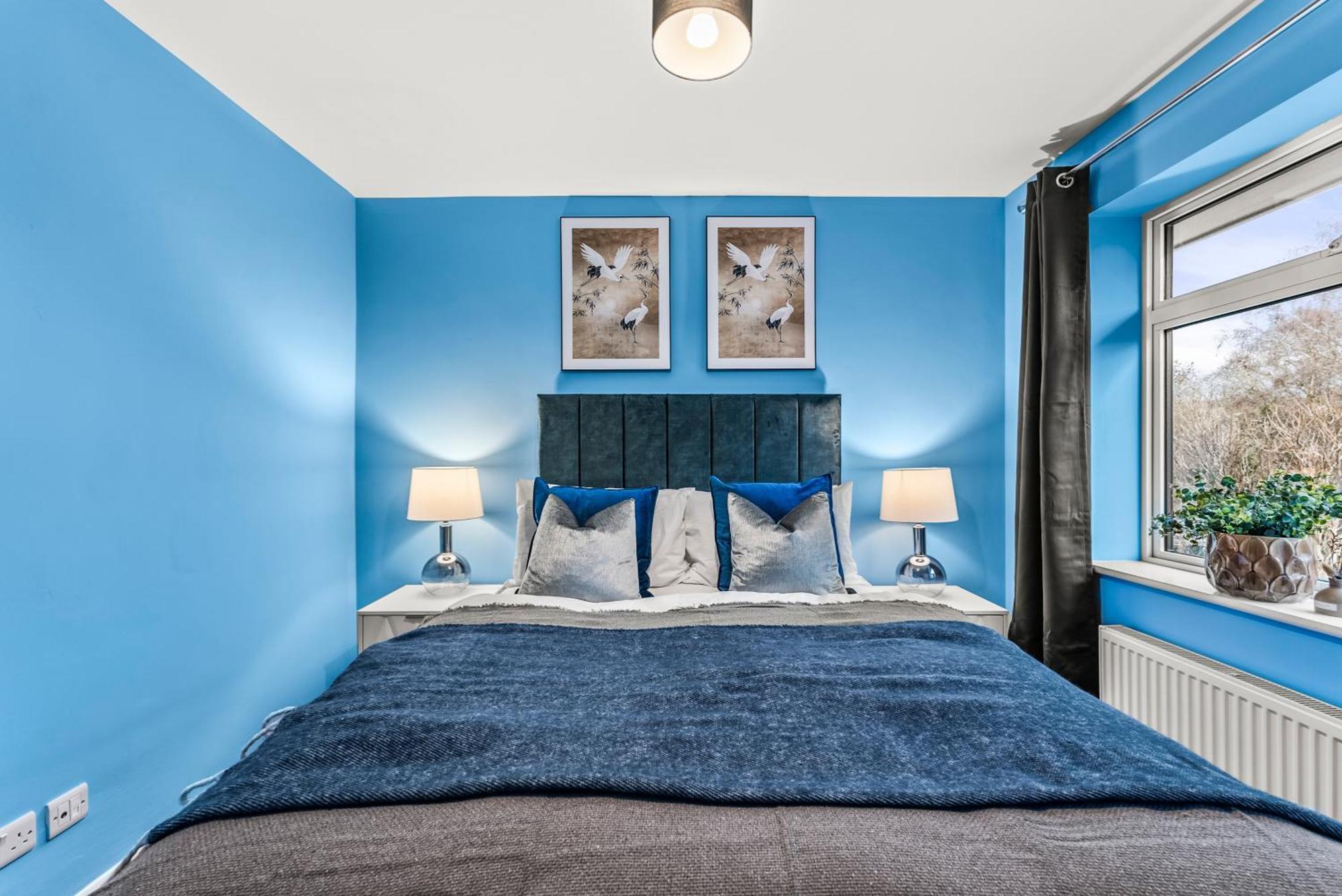 Elegant Retreat In Cheltenham - Garden & Parking Included מראה חיצוני תמונה
