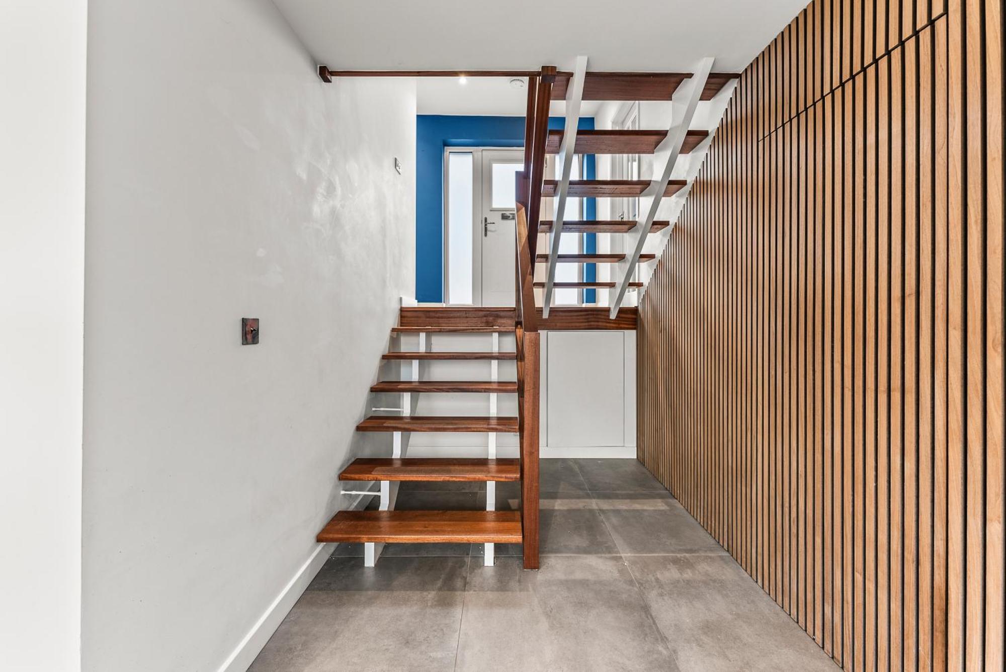 Elegant Retreat In Cheltenham - Garden & Parking Included מראה חיצוני תמונה